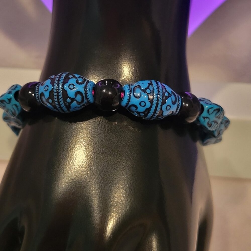 Stretch Blue & Black Bracelet HANDMADE